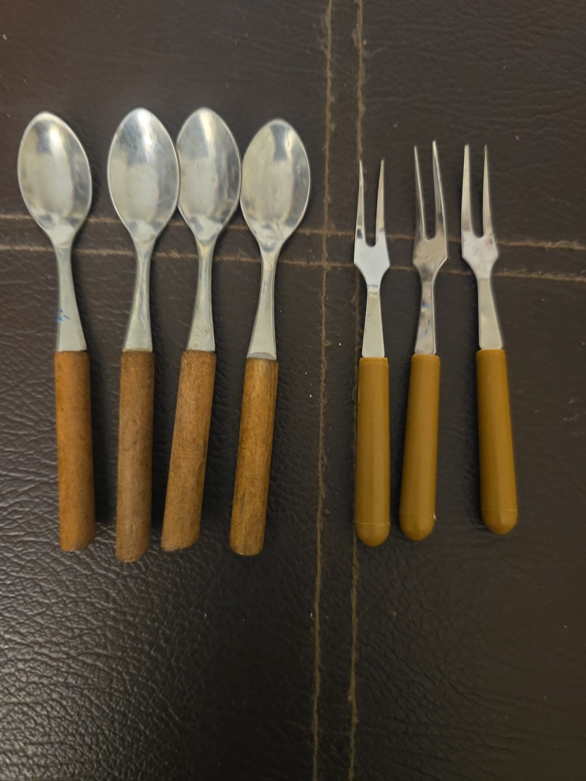 VTG MCM Wood Handle Flatware Set 7pc Taiwan Stainless Steel Cocktail Spoon Fork VTG MCM Wood Handle Flatware Set 7pc Taiwan Stainless Steel Cocktail Spoon Fork