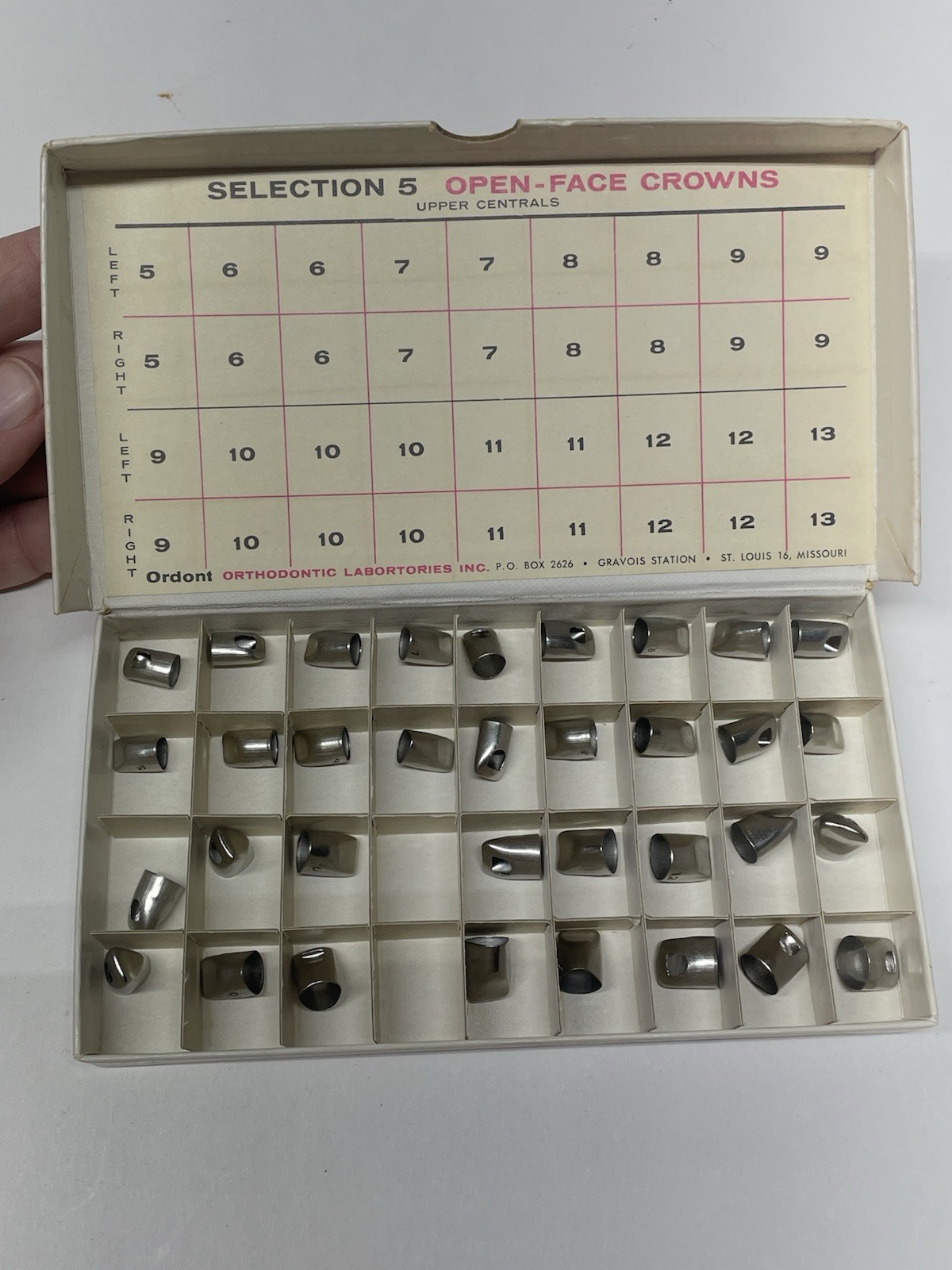 Vintage Ordont Children's Intermediate Aluminum Dental Temporary Crowns Kit Vintage Ordont Children's Intermediate Aluminum Dental Temporary Crowns Kit