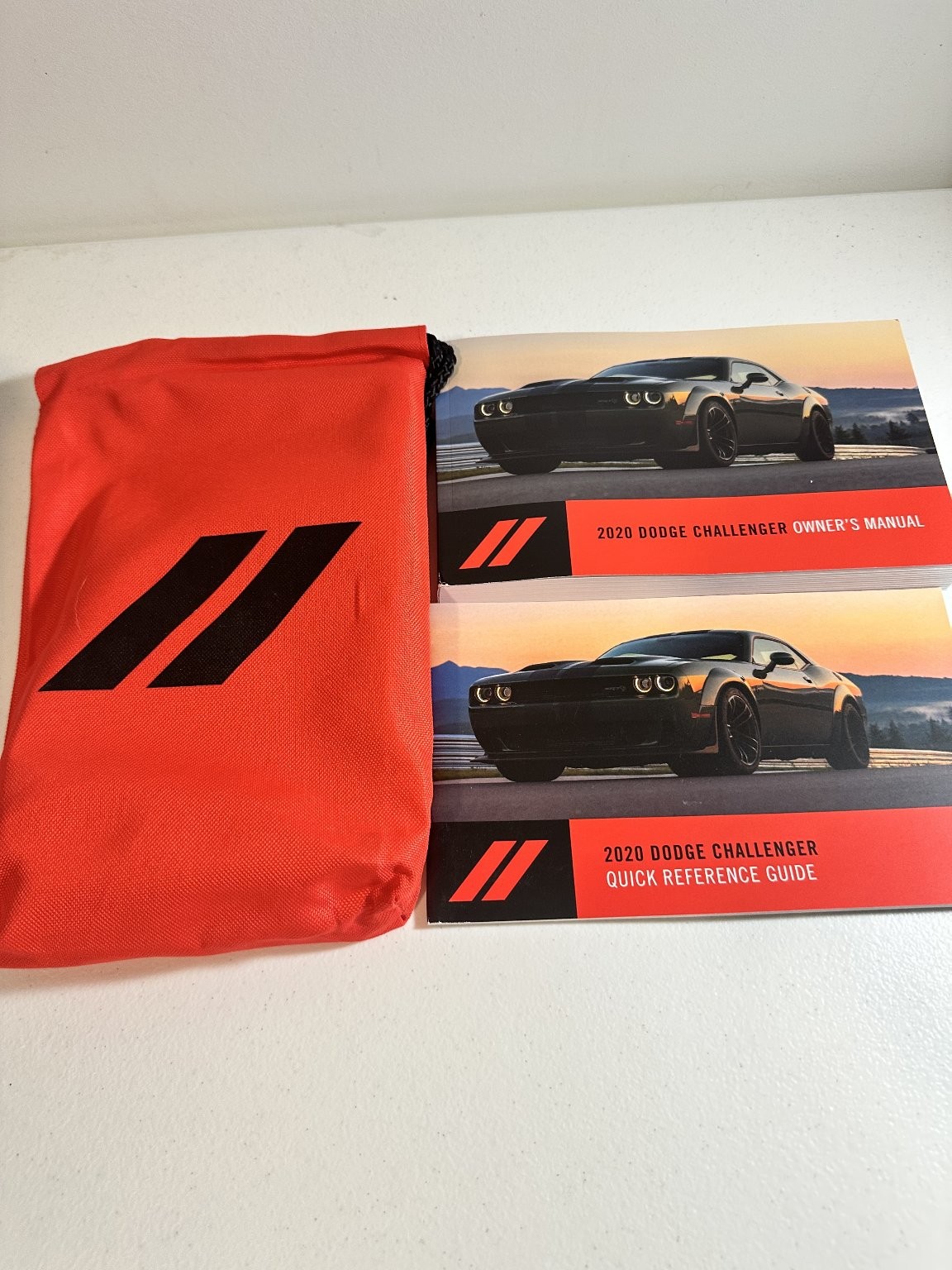 2020 Dodge Challenger Owner's Manual Set