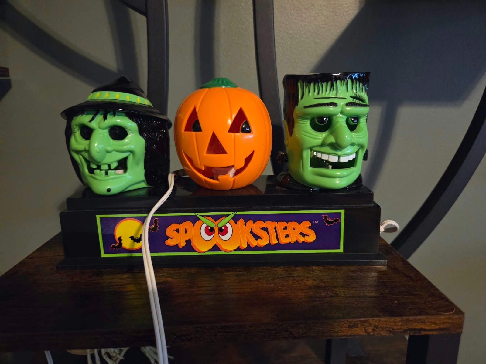 Vintage 1996 Hilco Electric Lite-Up Lights Spooksters Working In Original Box Vintage 1996 Hilco Electric Lite-Up Lights Spooksters Working In Original Box
