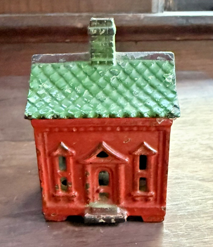 Antique Early 1900's A C Williams Cast Iron Colonial House Bank Antique Early 1900's A C Williams Cast Iron Colonial House Bank