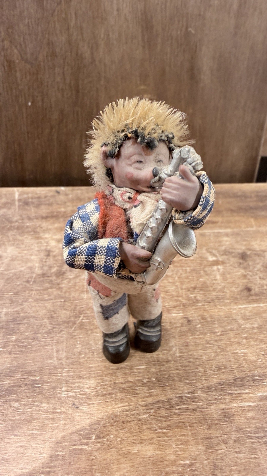 Vintage Original Peter Austria Mecki Hedgehog Saxophone Musician Figurine 3.5in Vintage Original Peter Austria Mecki Hedgehog Saxophone Musician Figurine 3.5in