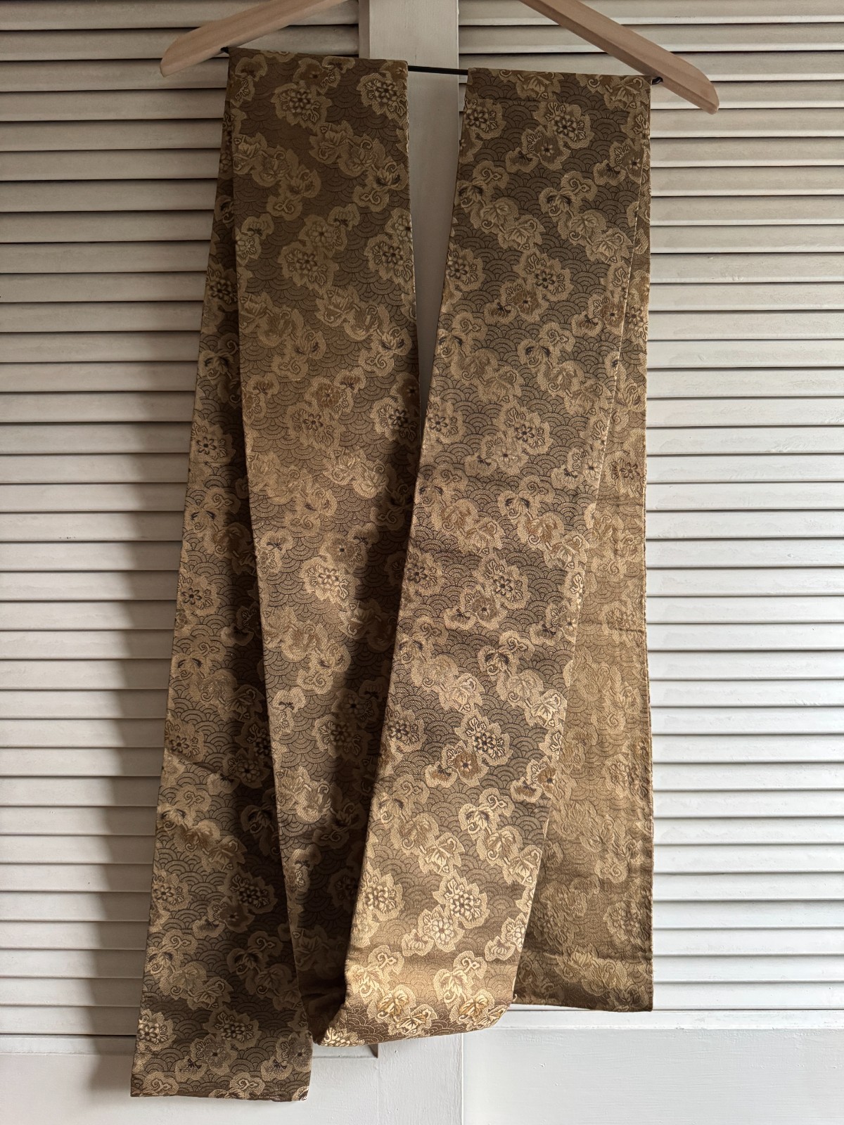 Vintage Japanese Silk Brocade Hanhaba Obi, Seighaiha Pattern 93" x  6"