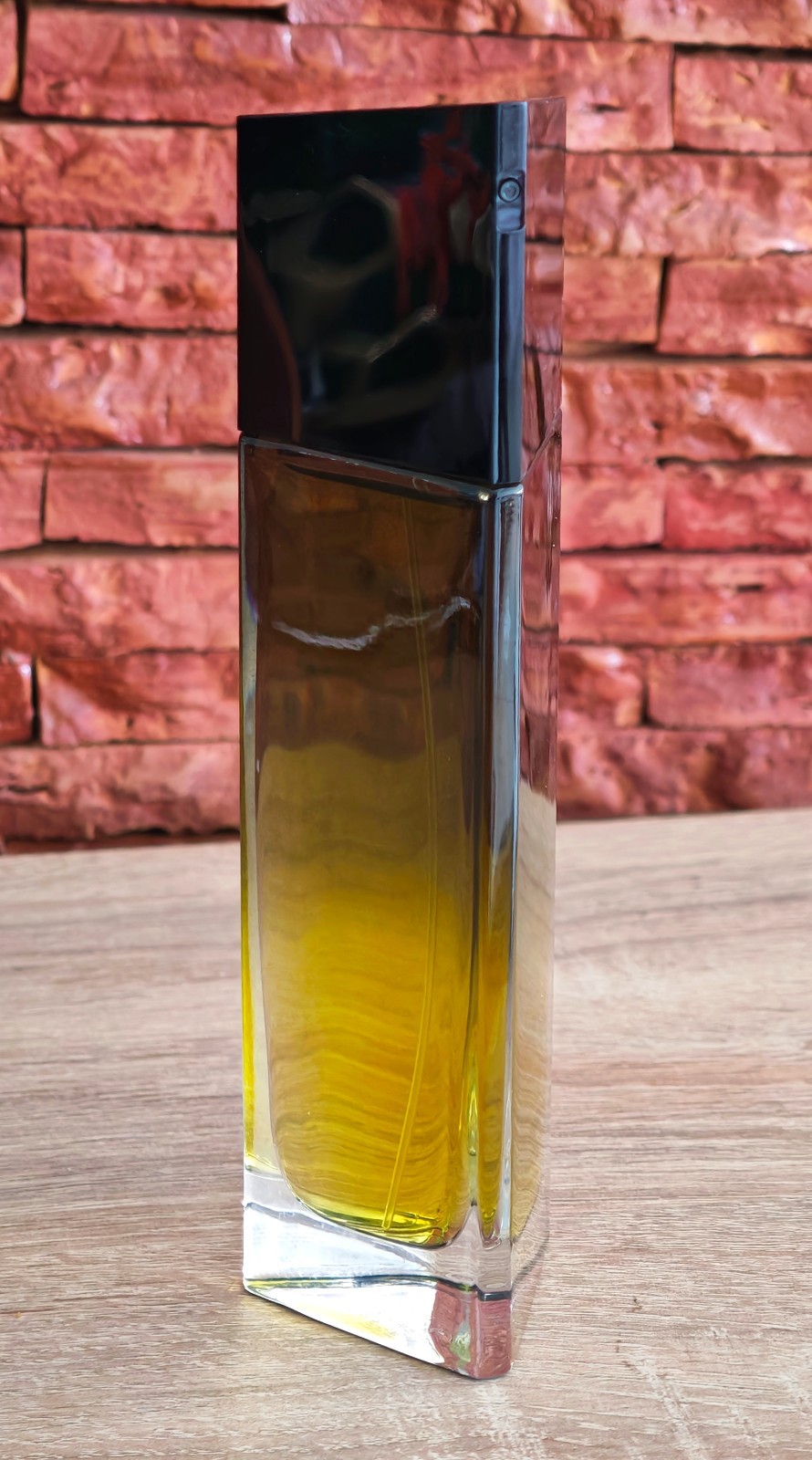 Very Irresistible By Givenchy 100ml 3.3 fl oz EDT Spray For Men New Unboxed Very Irresistible By Givenchy 100ml 3.3 fl oz EDT Spray For Men New Unboxed