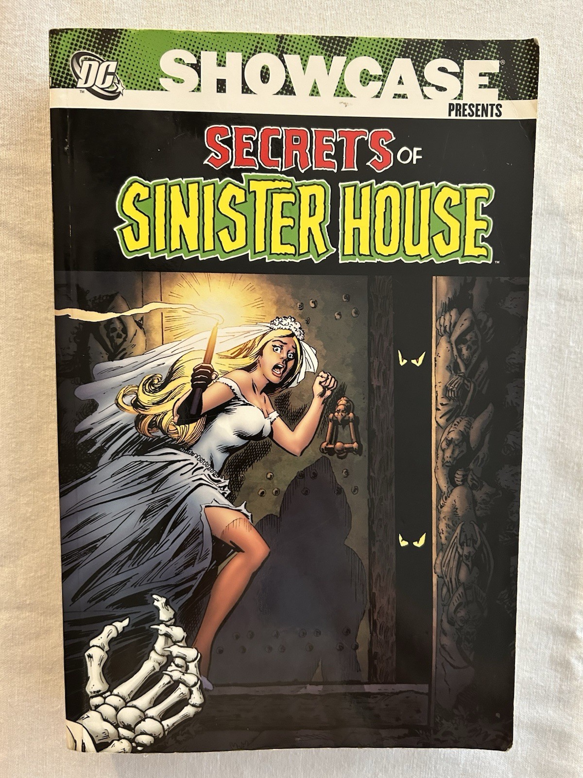 Showcase Presents: Secrets of Sinister House (DC Comics April 2010) Showcase Presents: Secrets of Sinister House (DC Comics April 2010)