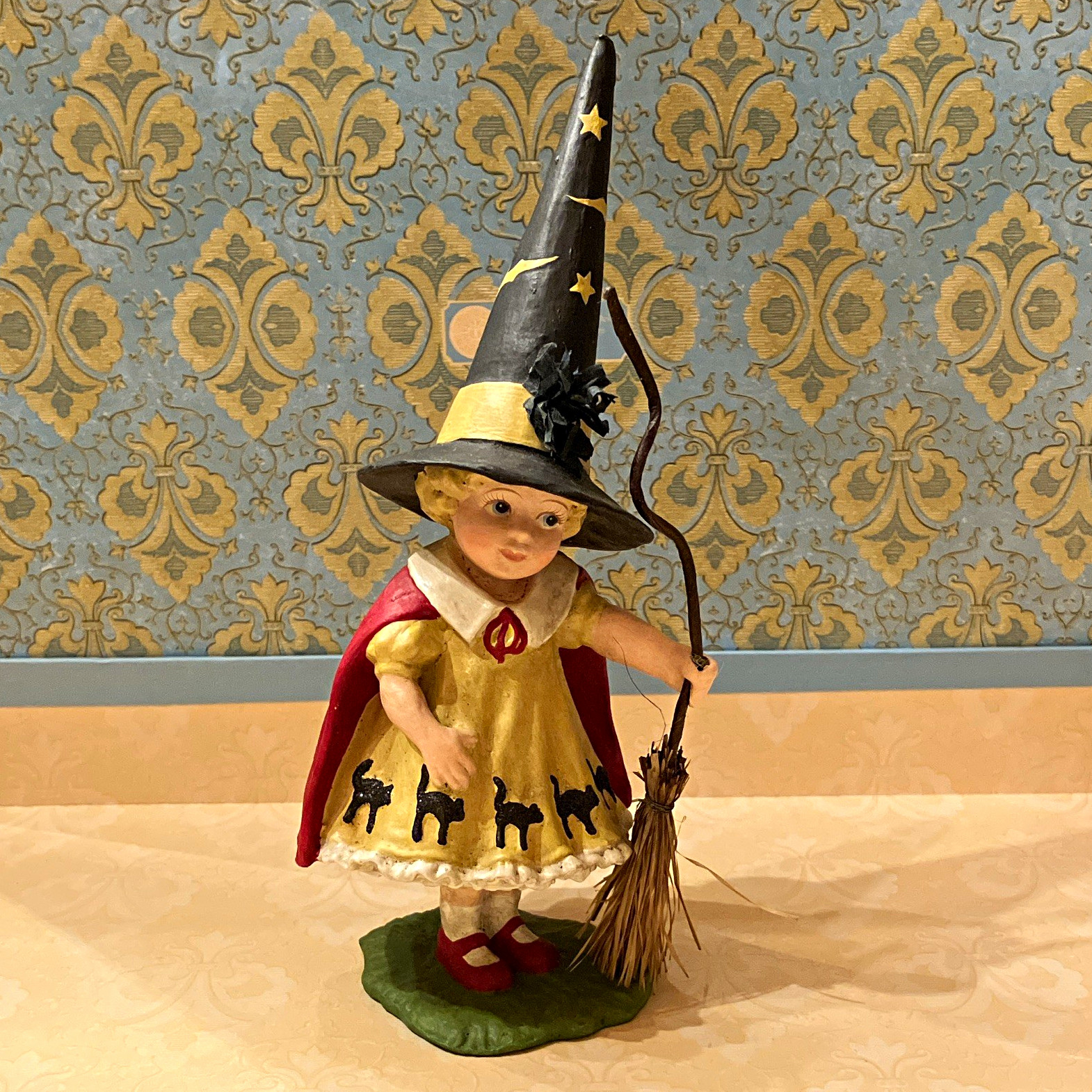 Bethany Lowe Designs Halloween Witch Girl Figurine w/ Broom Resin Painted Bethany Lowe Designs Halloween Witch Girl Figurine w/ Broom Resin Painted