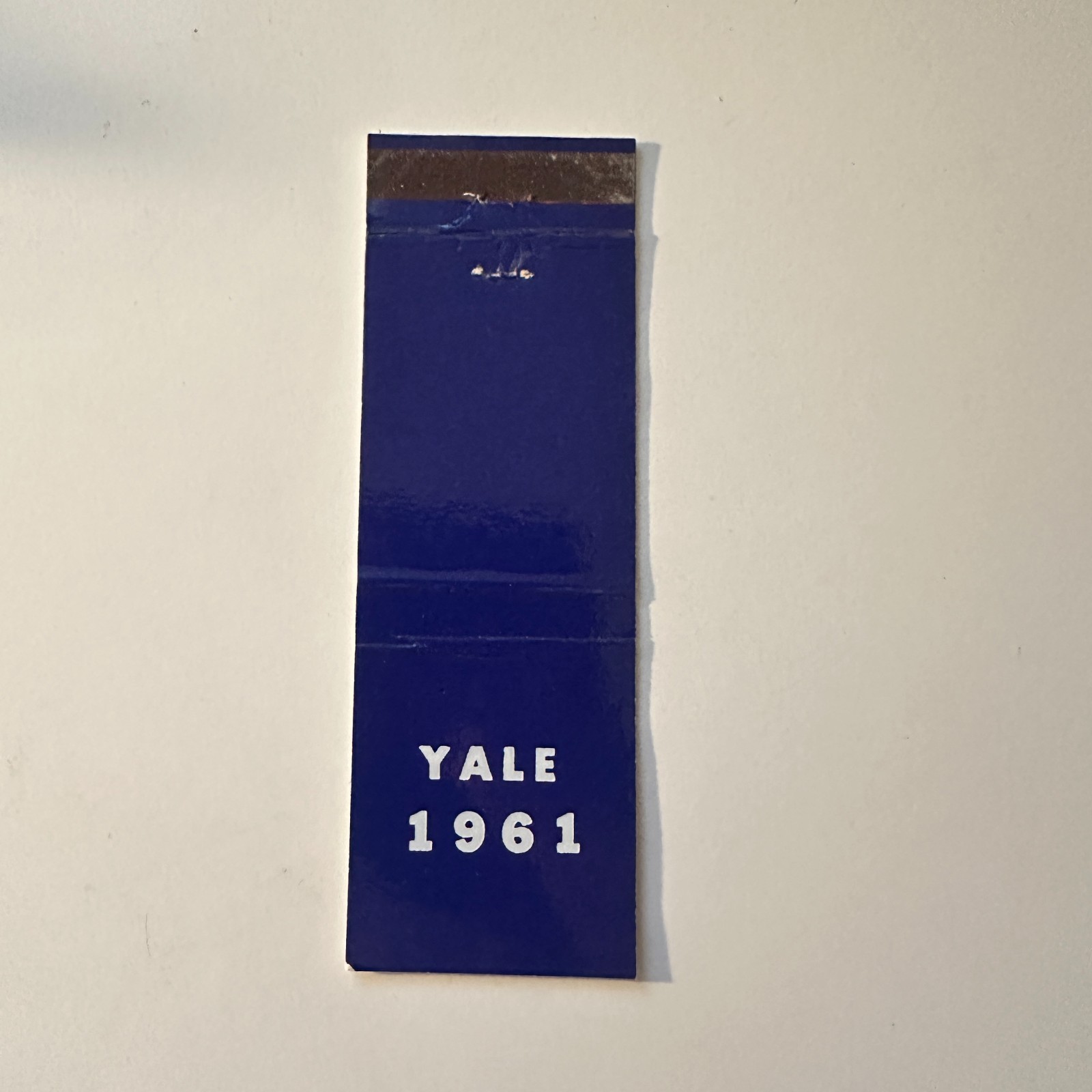 Yale 1961 Blue Cover White Text Memorabilia Vintage Matchbook Cover 5MB127-4