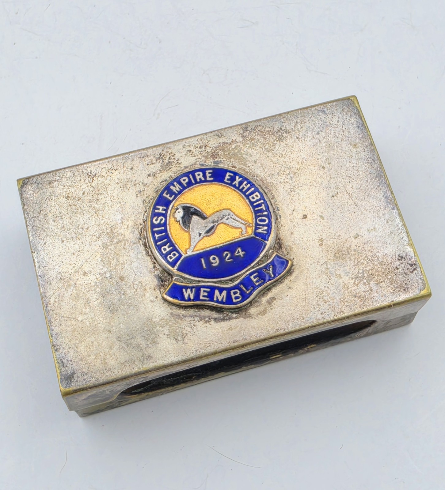 1924 British Empire Exhibition Wembley Enamel Lion Matchbox Holder Antique 1924 British Empire Exhibition Wembley Enamel Lion Matchbox Holder Antique