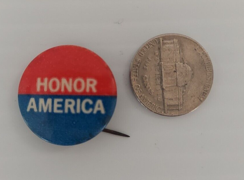 Rare Vintage John F. Kennedy pinback \'Honor America\' 1960