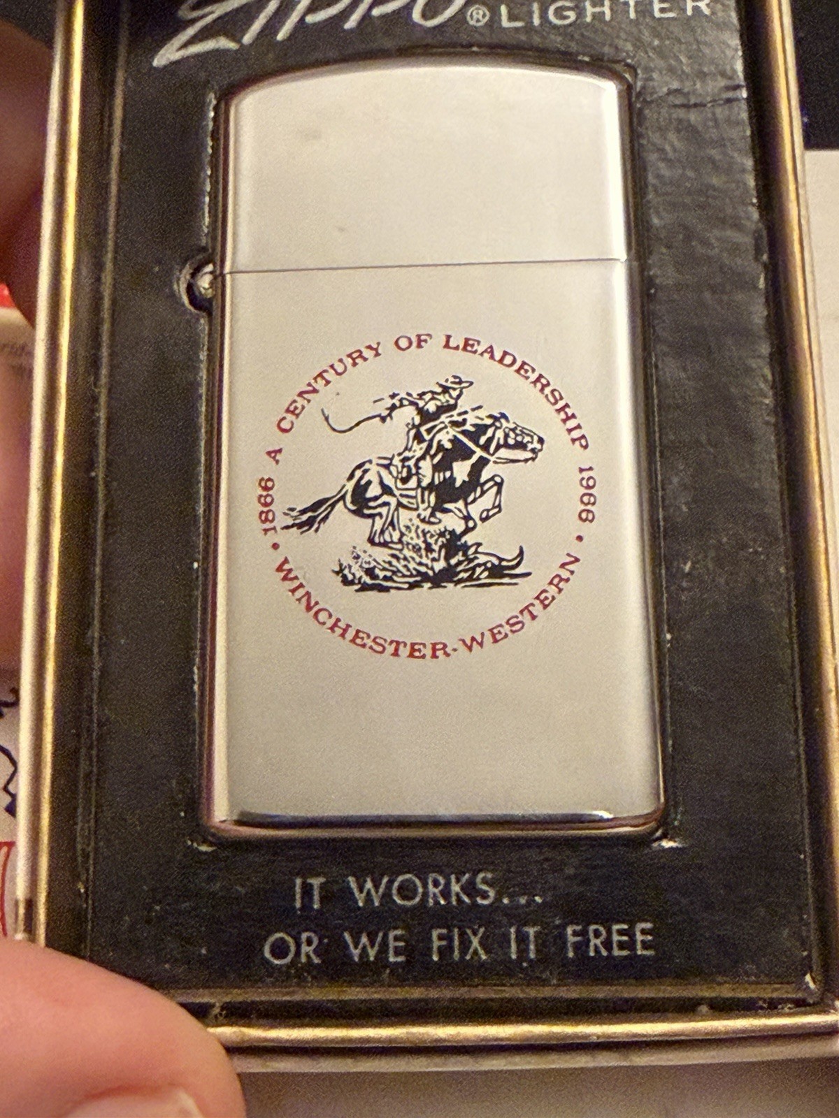 VINTAGE 1974 WINCHESTER ADVERTISING SLIM ZIPPO LIGHTER IN BOX