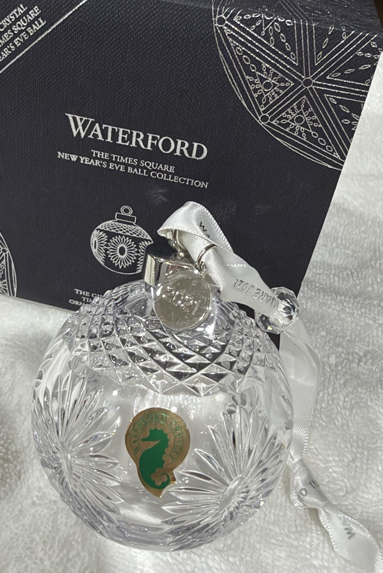 Waterford 2021 Times Square Ball Ornament Gift of Happiness w/box #1055461 Waterford 2021 Times Square Ball Ornament Gift of Happiness w/box #1055461