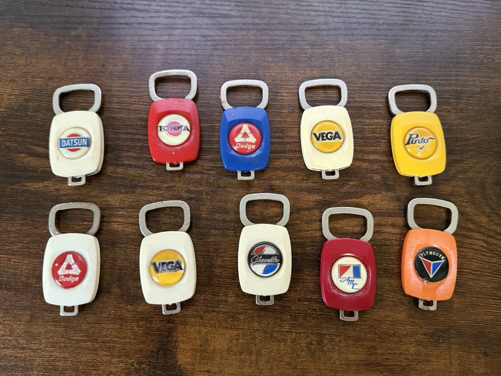 Vintage Key Car Fob Lot -'The Clincher' - Toyota, Datsun, Pinto, Vega, Dodge 10x Vintage Key Car Fob Lot -'The Clincher' - Toyota, Datsun, Pinto, Vega, Dodge 10x