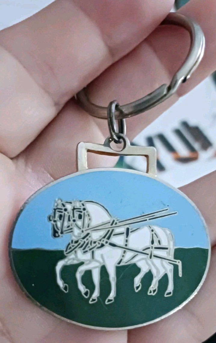 White Draft Horse Vintage McCafferty PROMO Rare Keychain Ronald Reagan Library White Draft Horse Vintage McCafferty PROMO Rare Keychain Ronald Reagan Library