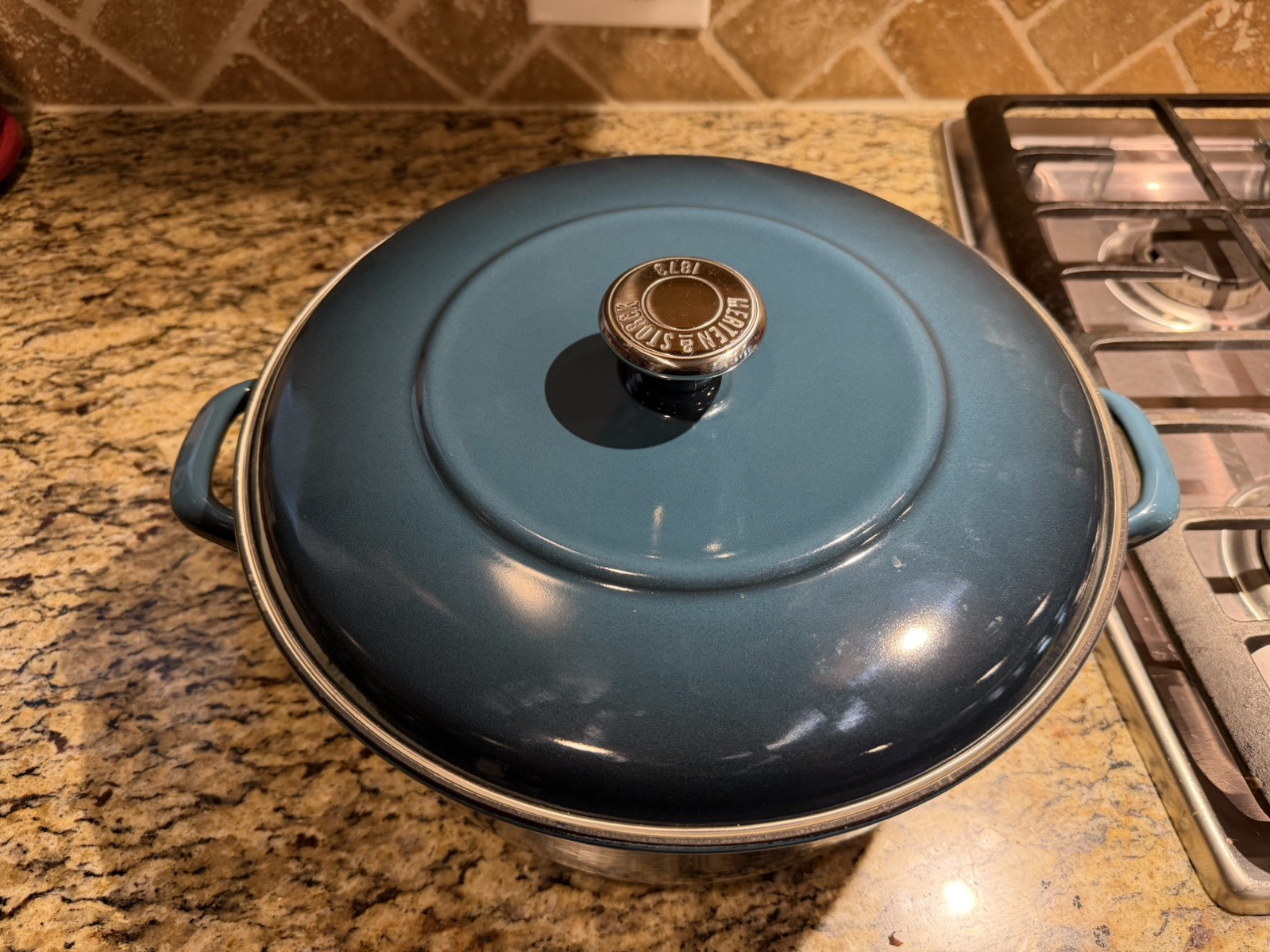 MERTEN & STORCK 7QT ROUND DUTCH OVEN CASSEROLE POT WITH LID MERTEN & STORCK 7QT ROUND DUTCH OVEN CASSEROLE POT WITH LID