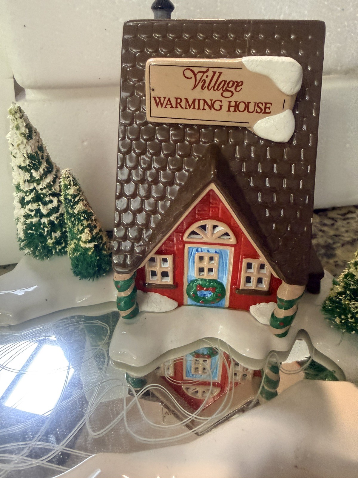 Dept 56 Original Vintage Snow Village "Village Warming House" Boxed 1989 Dept 56 Original Vintage Snow Village "Village Warming House" Boxed 1989