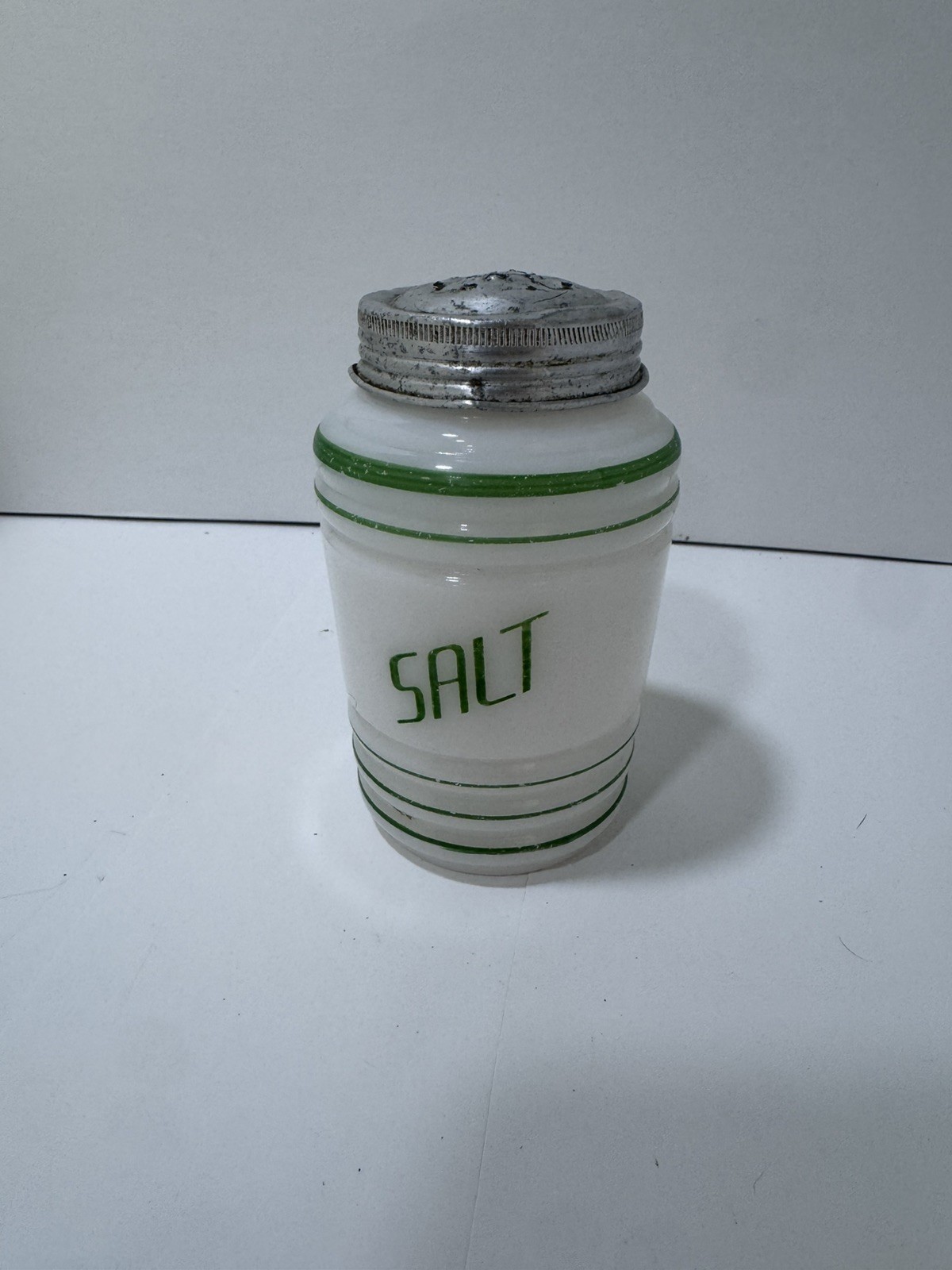 Vintage Hazel Atlas Salt Shaker Relacement Beehive Red Vintage Hazel Atlas Salt Shaker Relacement Beehive Red