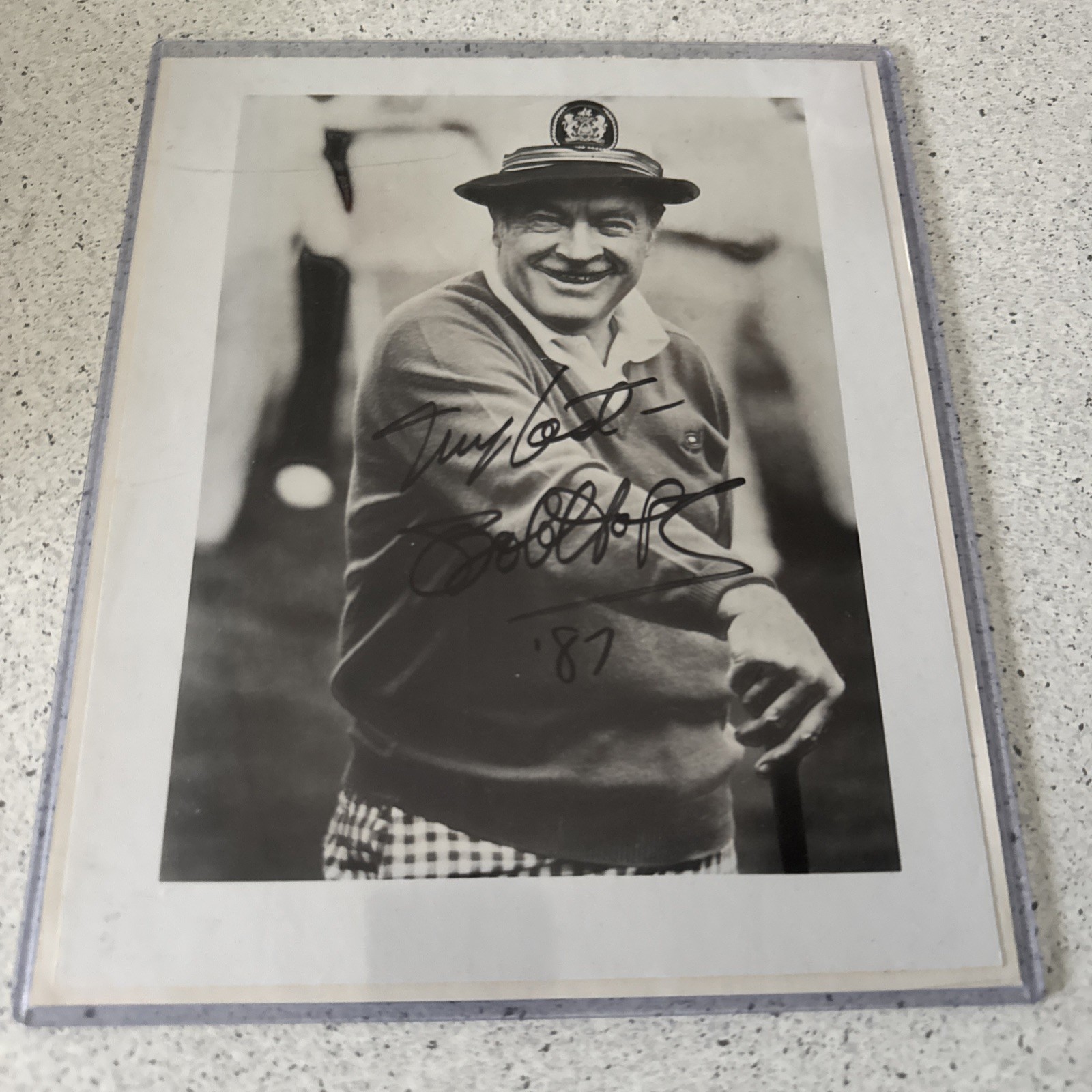 Bob Hope Entertainer Comedian Autographed Signed 8"x10" Black & White Photo Bob Hope Entertainer Comedian Autographed Signed 8"x10" Black & White Photo