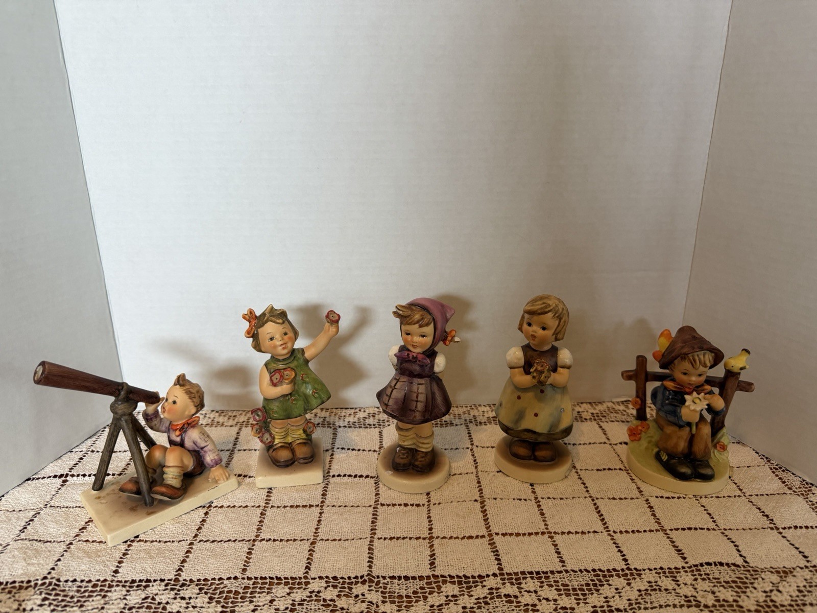 Set of 5 Goebel M.J. Hummel vintage hand-painted figurine collectibles, Germany. Set of 5 Goebel M.J. Hummel vintage hand-painted figurine collectibles, Germany.