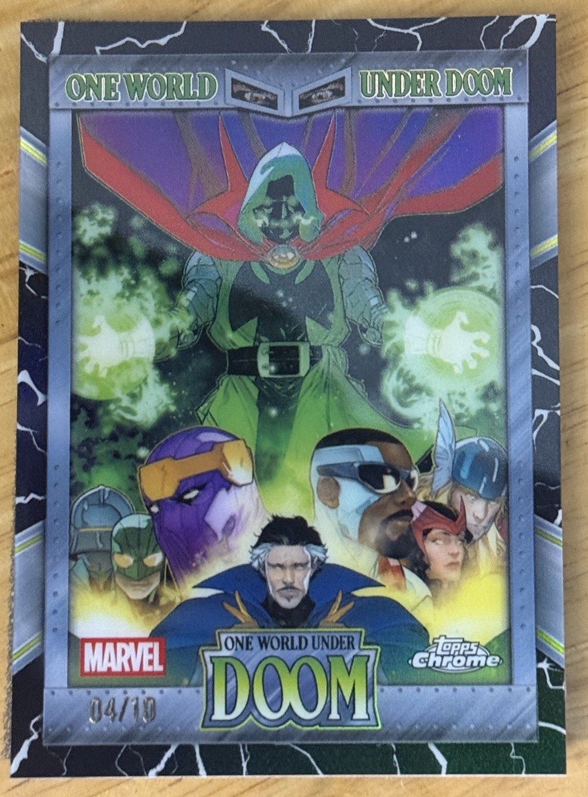 2026 Topps Chrome Marvel - One World Under Doom #OW-18 BLACK /10 EMPEROR DOOM 2026 Topps Chrome Marvel - One World Under Doom #OW-18 BLACK /10 EMPEROR DOOM
