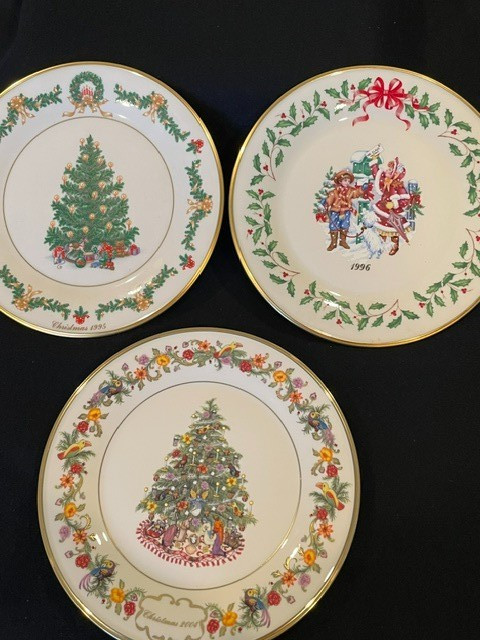 3 Lenox Holiday Coll. Plates 1995/ 1996/ 2004 Trees Around World 10.5" Fantastic 3 Lenox Holiday Coll. Plates 1995/ 1996/ 2004 Trees Around World 10.5" Fantastic