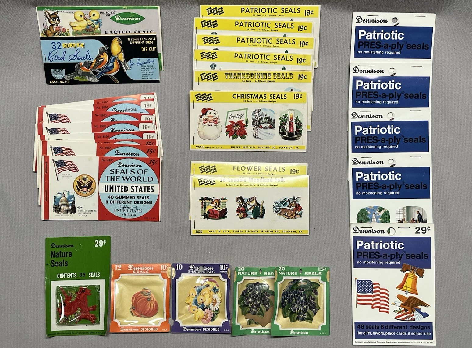 Vintage 31 Booklets of Dennison & Eureka Gummed Seals - Patriotic, Christmas etc