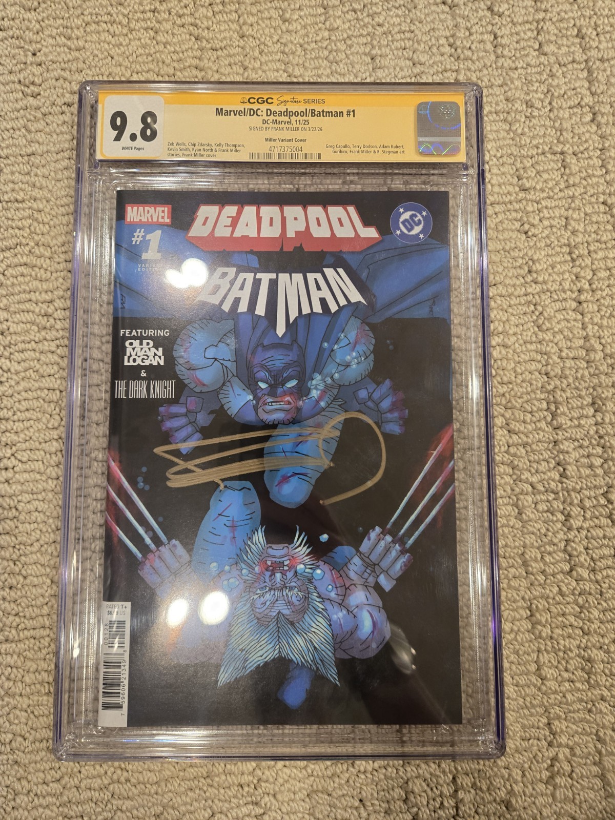 Marvel/DC Deadpool / Batman 1 Frank Miller Signed 1:50 CGC 9.8 Marvel/DC Deadpool / Batman 1 Frank Miller Signed 1:50 CGC 9.8