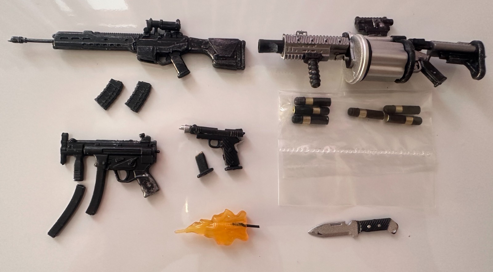 18pcs lot Punisher Weapons Accessories Rifle for 6" Action Figure 1:12 Mezco 18pcs lot Punisher Weapons Accessories Rifle for 6" Action Figure 1:12 Mezco