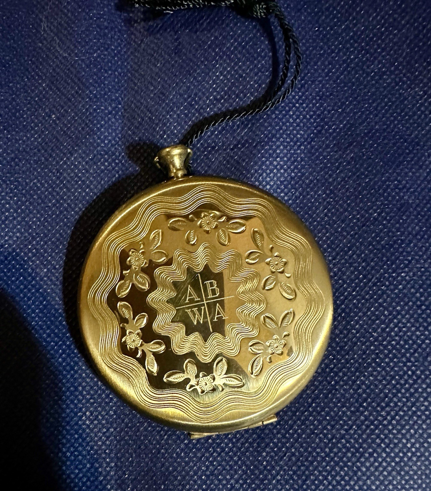 Vintage Gold Tone Round Powder Compact Pendant w/ Mirror & Puff AB WA Monogram Vintage Gold Tone Round Powder Compact Pendant w/ Mirror & Puff AB WA Monogram