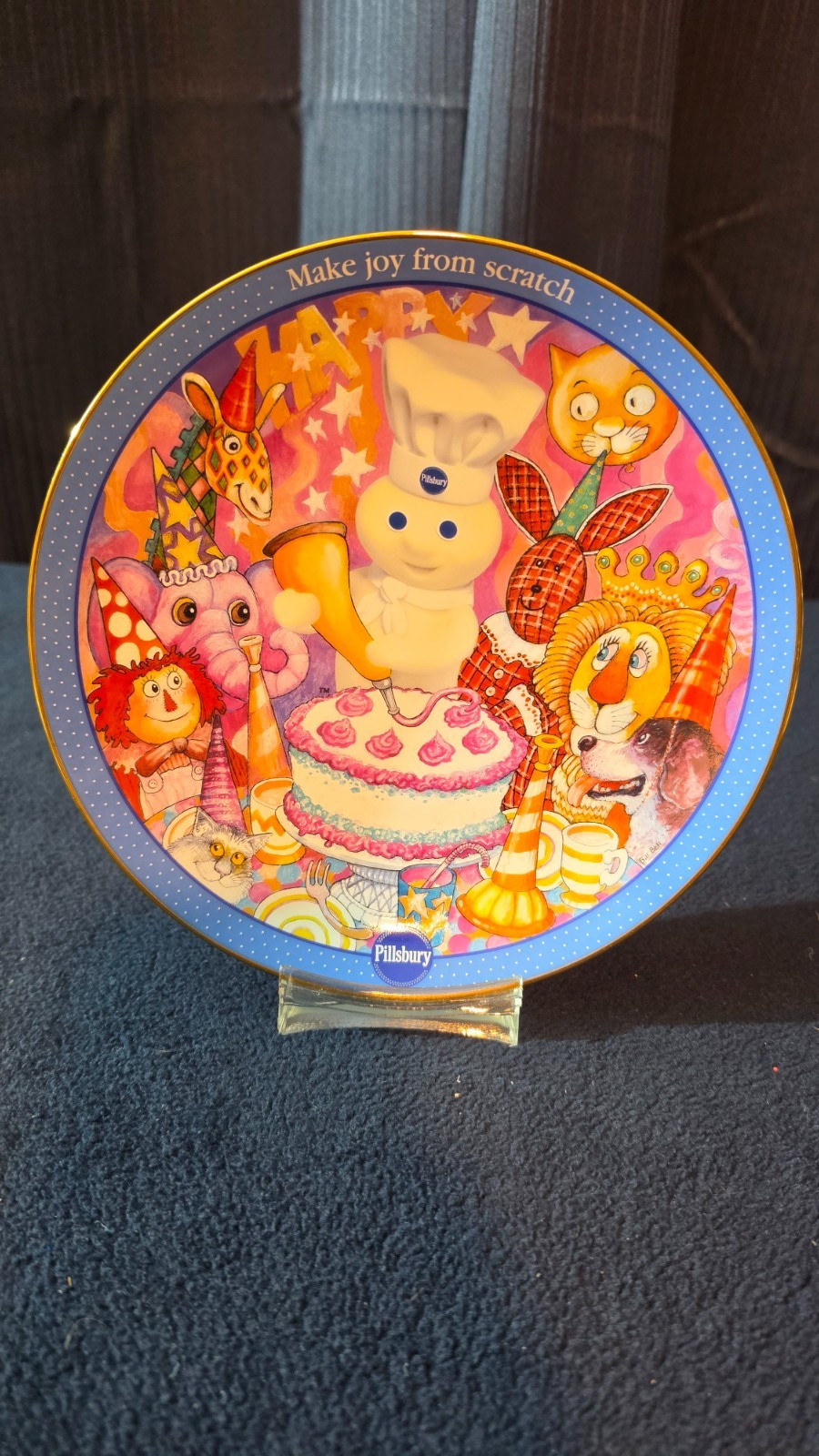 Pillsbury Doughboy Danbury "Icing On The Cake" Baking Buddies Plate 2002 #A697 Pillsbury Doughboy Danbury "Icing On The Cake" Baking Buddies Plate 2002 #A697