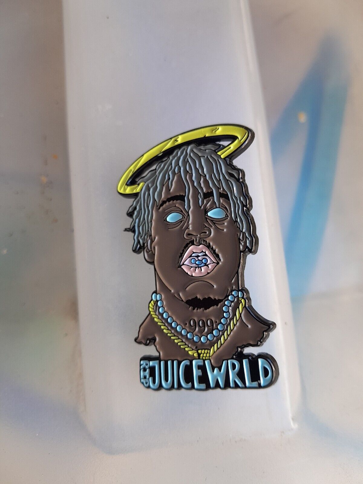Rapper Juice World Rip Memorial enamel lapel hat pin Angelic 