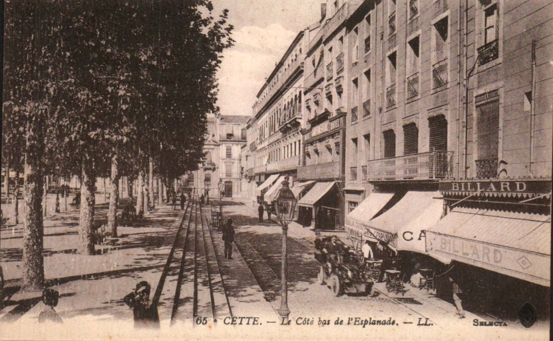 Cette (Sete) - Cote bas de l'Esplanade, early car - Antique Postcard - c. 1912 Cette (Sete) - Cote bas de l'Esplanade, early car - Antique Postcard - c. 1912