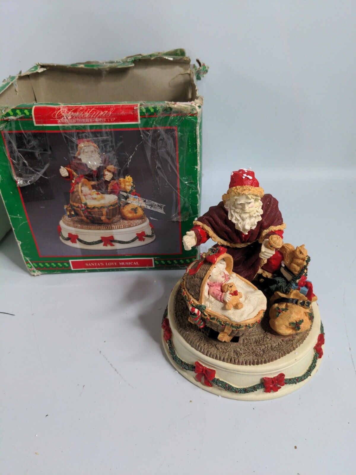 Vintage House of Lloyd Christmas Around the World Santa\'s Love Musical Very Rare