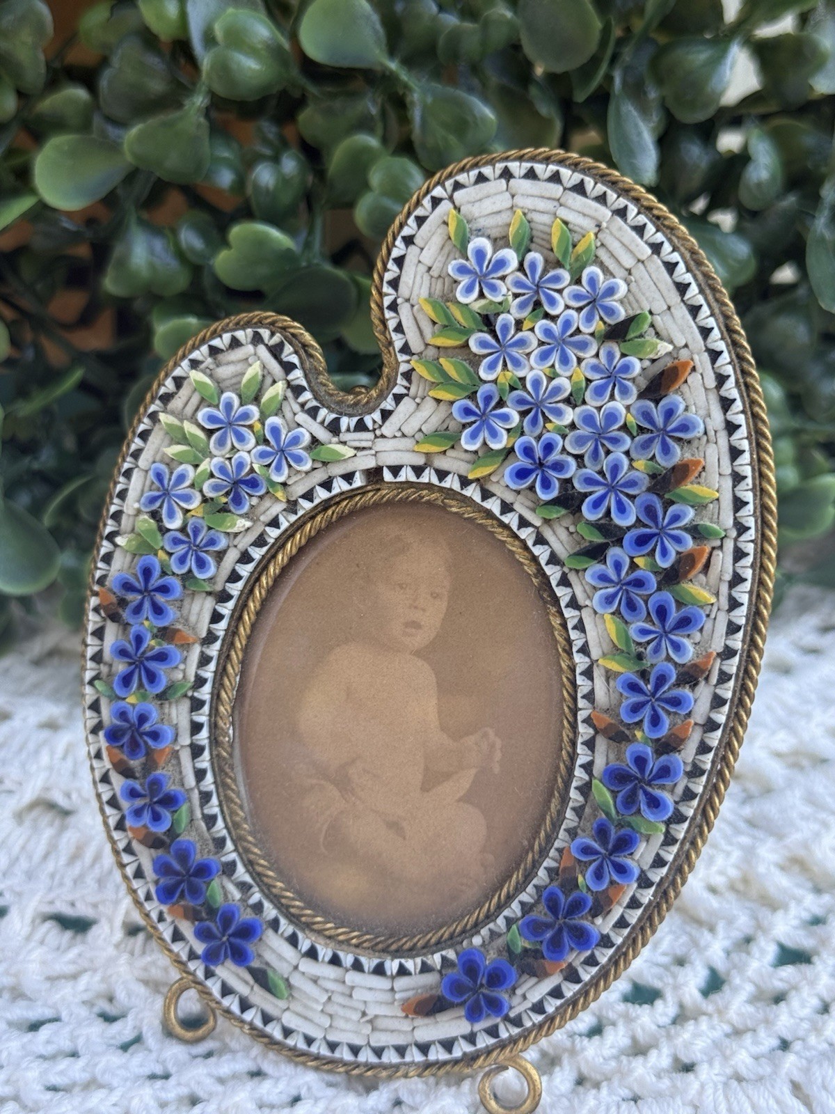 Antique Italian Micromosaic 5.5" Picture Frame, Micro Mosaic, Painter's Palette Antique Italian Micromosaic 5.5" Picture Frame, Micro Mosaic, Painter's Palette