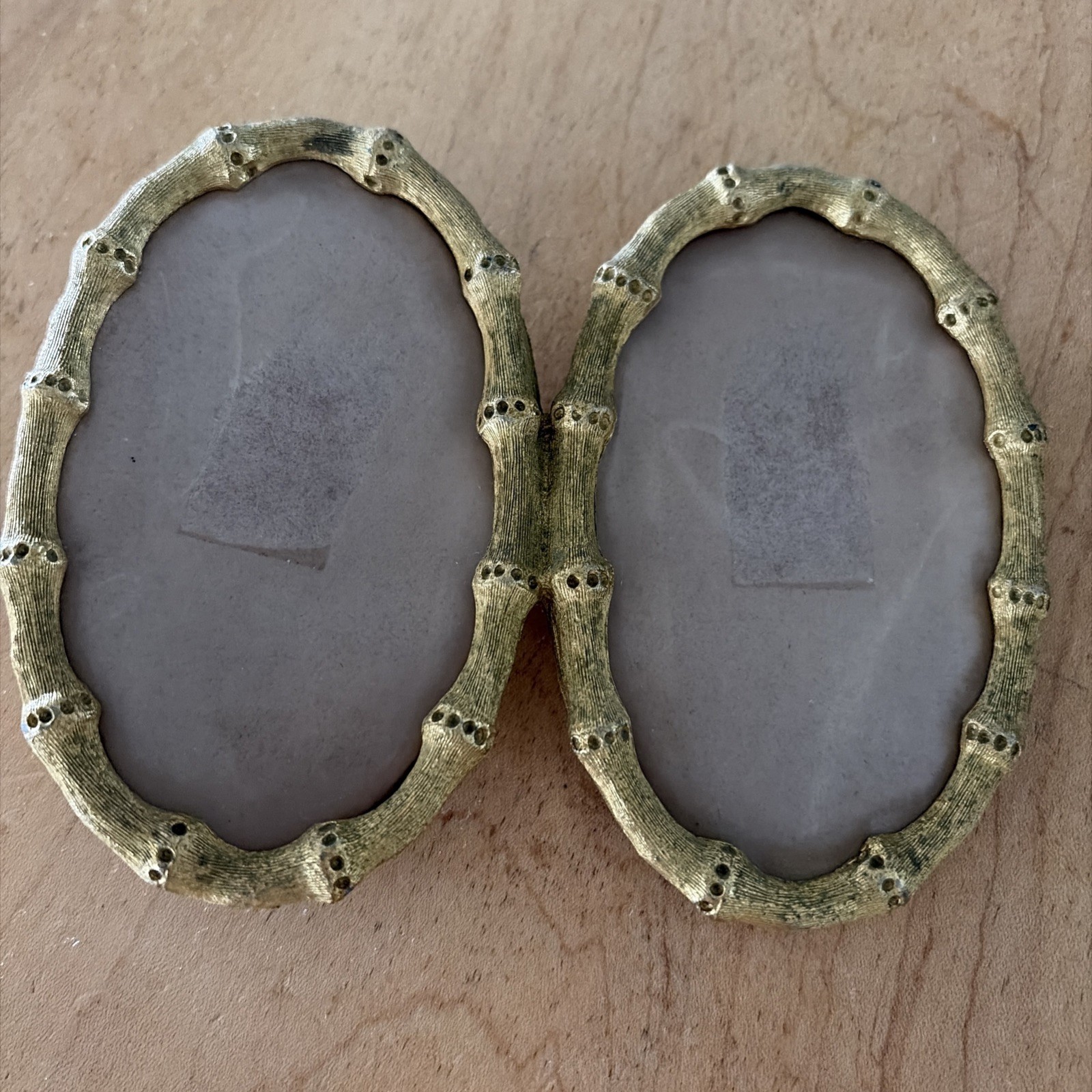 RARE ANTIQUE DOUBLE CONNECTED OVAL GOLD TONE FAUX BAMBOO PHOTO FRAME CHARMING RARE ANTIQUE DOUBLE CONNECTED OVAL GOLD TONE FAUX BAMBOO PHOTO FRAME CHARMING
