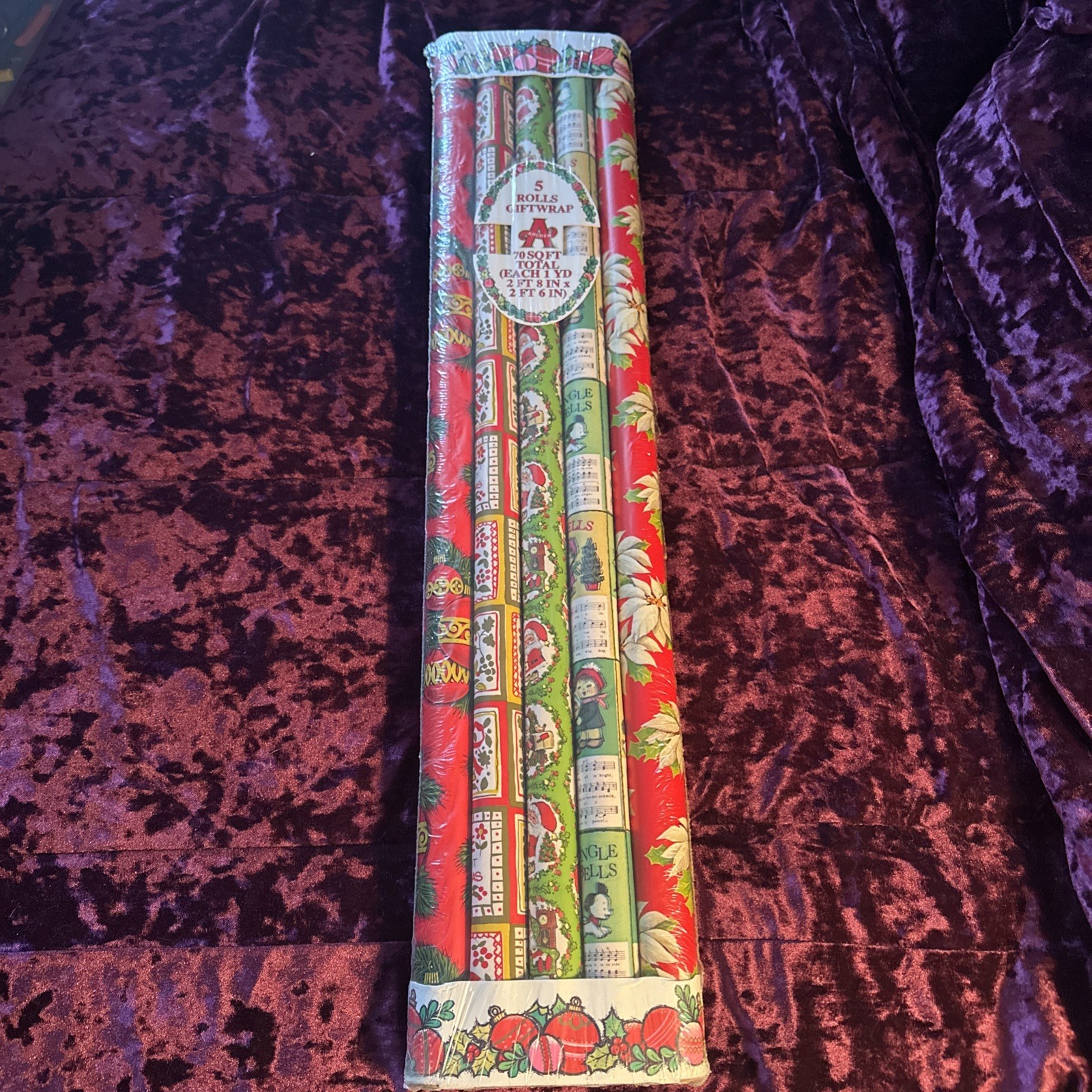 Vintage Christmas Wrapping Paper 5 Rolls Vintage Christmas Wrapping Paper 5 Rolls