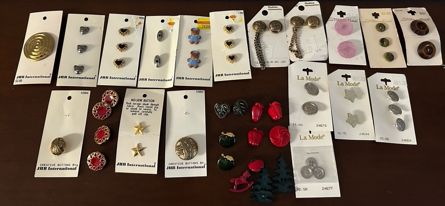 Lot Of Vintage JHB International LA Mode Streamline Buttons Lot Of Vintage JHB International LA Mode Streamline Buttons