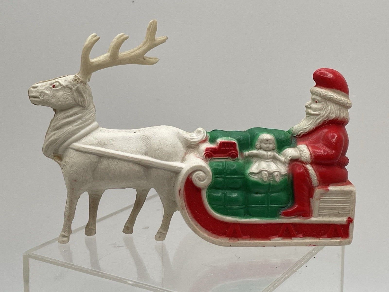 1950’s Vintage Irwin Viscaloid Celluloid CHRISTMAS Santa Sleigh Toys Reindeer VG 1950’s Vintage Irwin Viscaloid Celluloid CHRISTMAS Santa Sleigh Toys Reindeer VG
