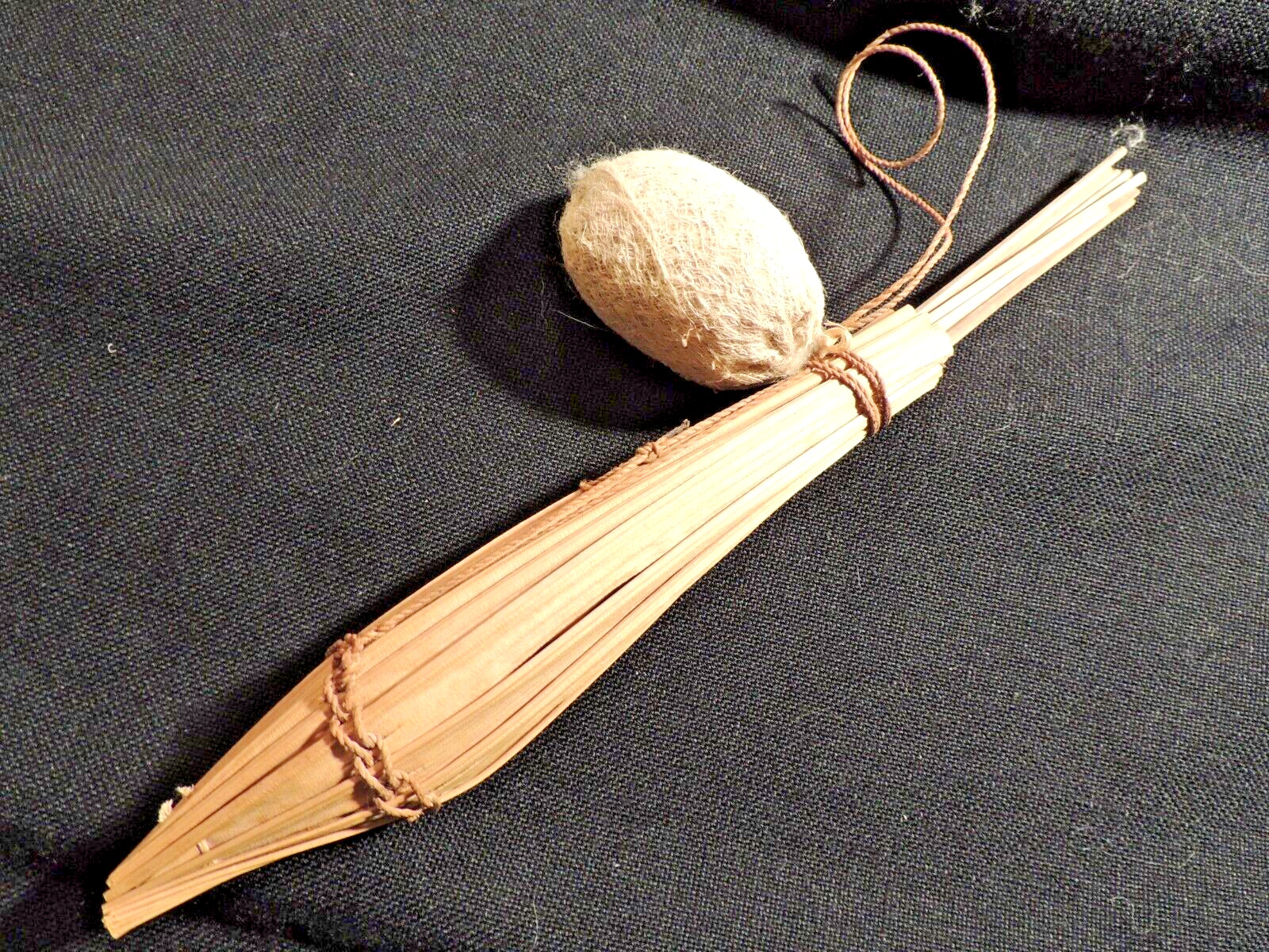 Rare Antique Yagua Peru Amazon Blow Quiver and 15 darts