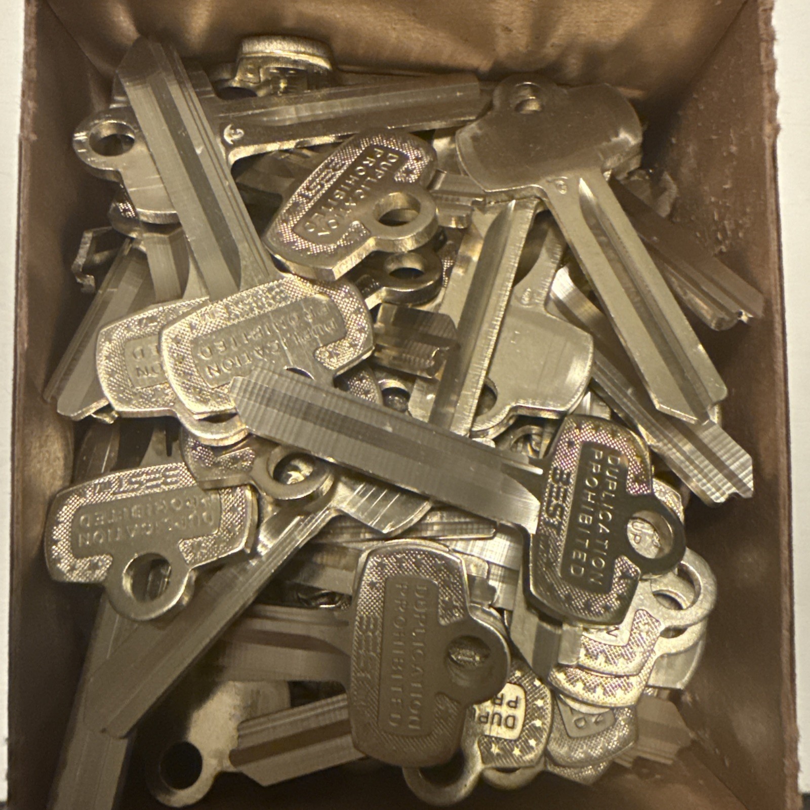 BOX OF 275 Best 1A1G1KS473KS800 Key Blanks, Standard, G Keyway