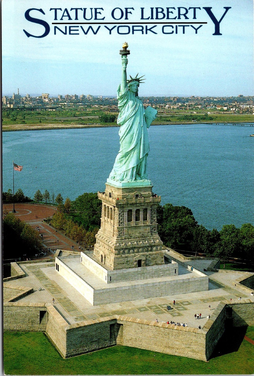 Statue of Liberty Aerial New York City NY Vintage Postcard 5P21-13 Statue of Liberty Aerial New York City NY Vintage Postcard 5P21-13