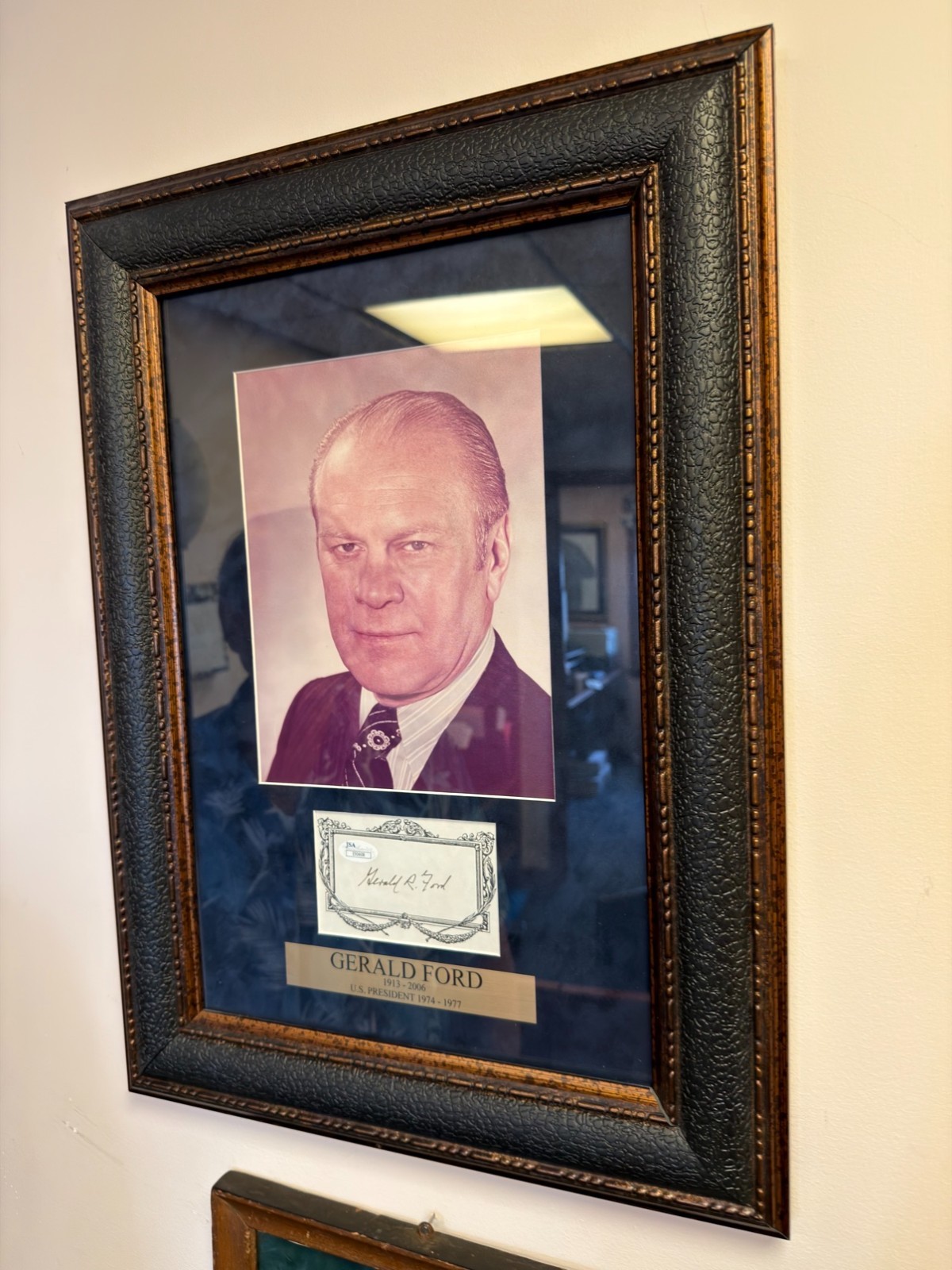 President Gerald Ford Signed Framed Portrait 38th President Cut Signature