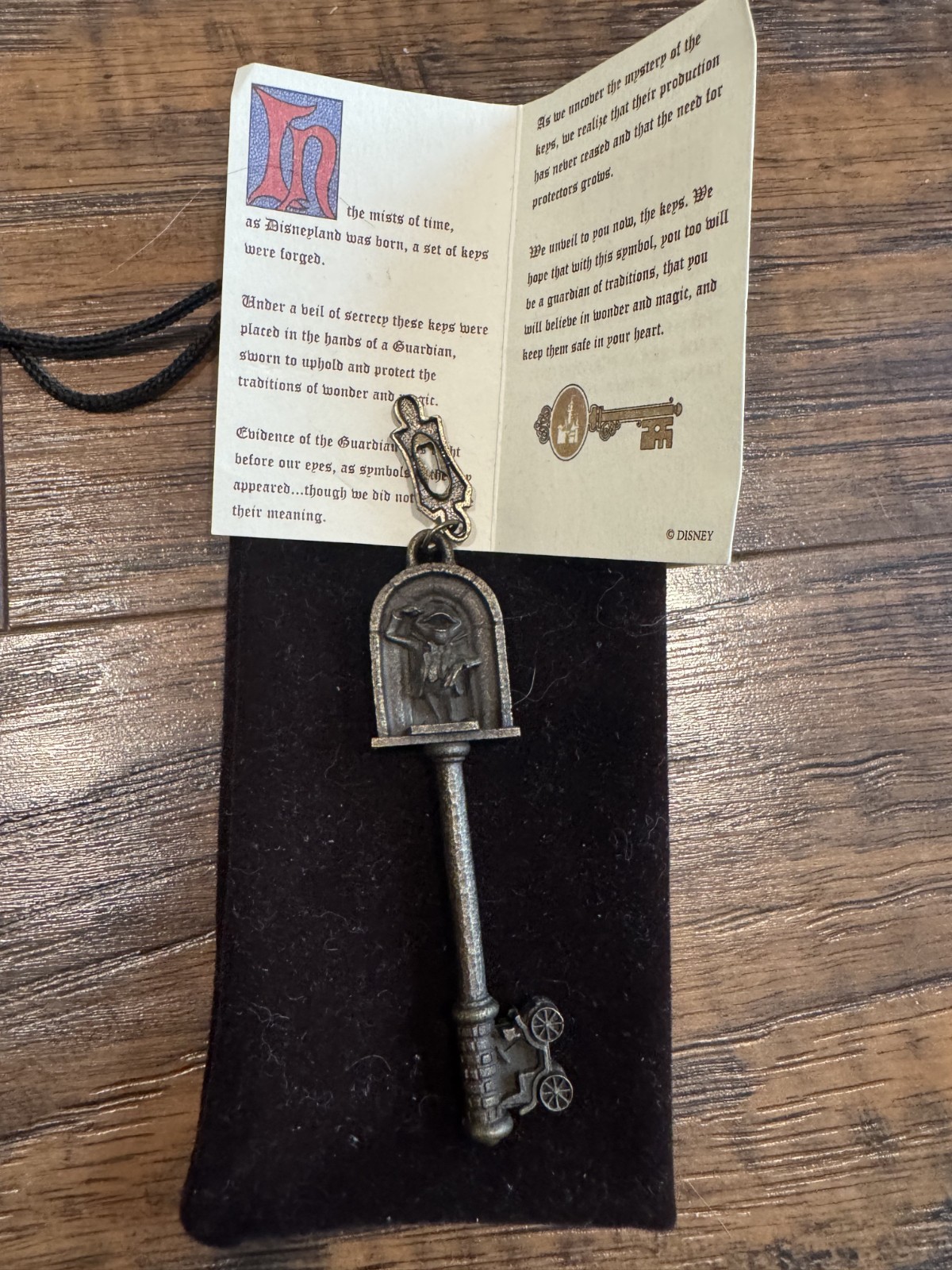 Disney Parks Magic Key Collection Mr Toad Metal Key Felt Disney Parks Magic Key Collection Mr Toad Metal Key Felt