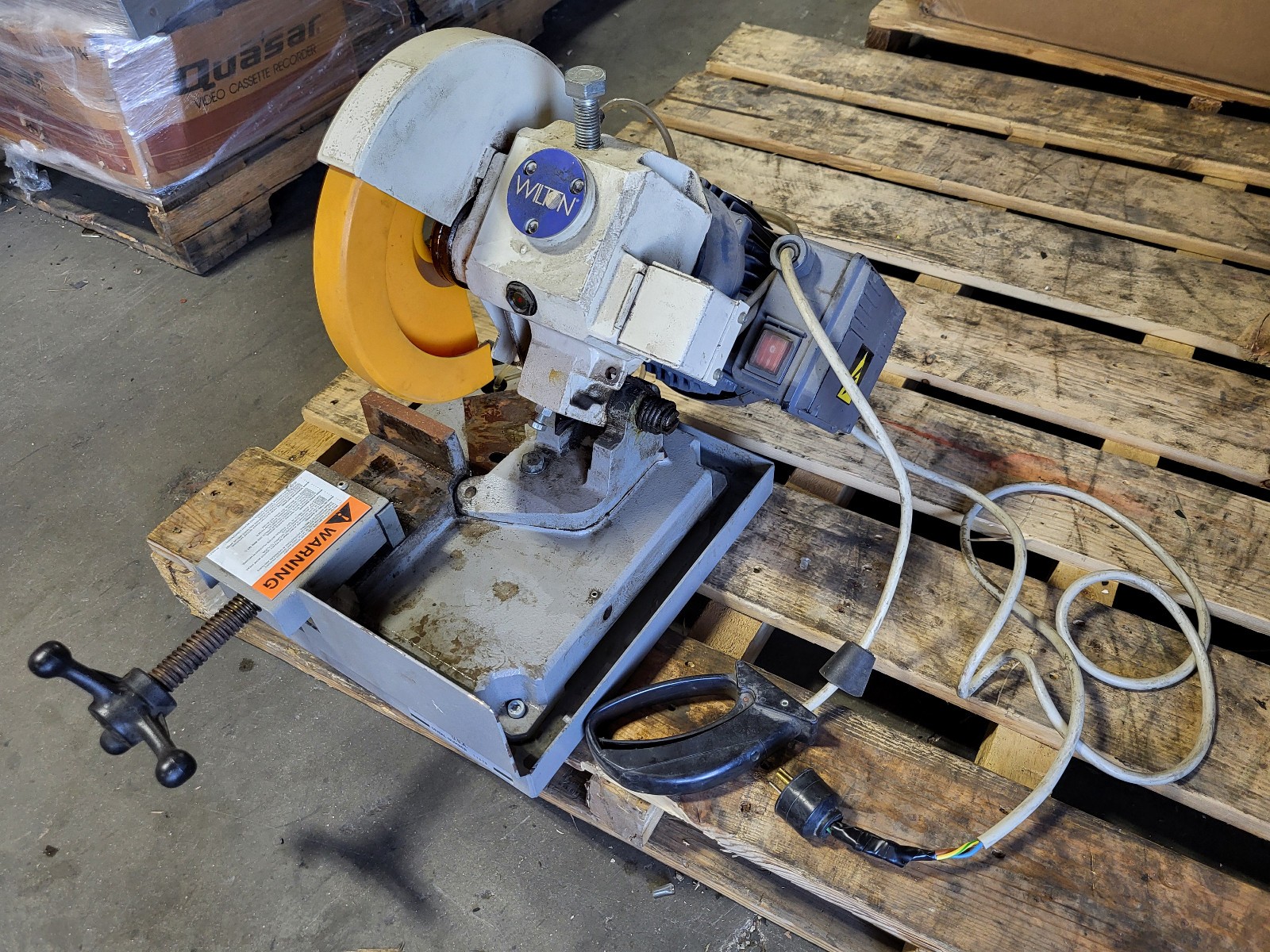 Vintage 1990s-2000s Wilton Cold Saw with CEG 1.0HP Italy, 115VAC (Tested) Vintage 1990s-2000s Wilton Cold Saw with CEG 1.0HP Italy, 115VAC (Tested)