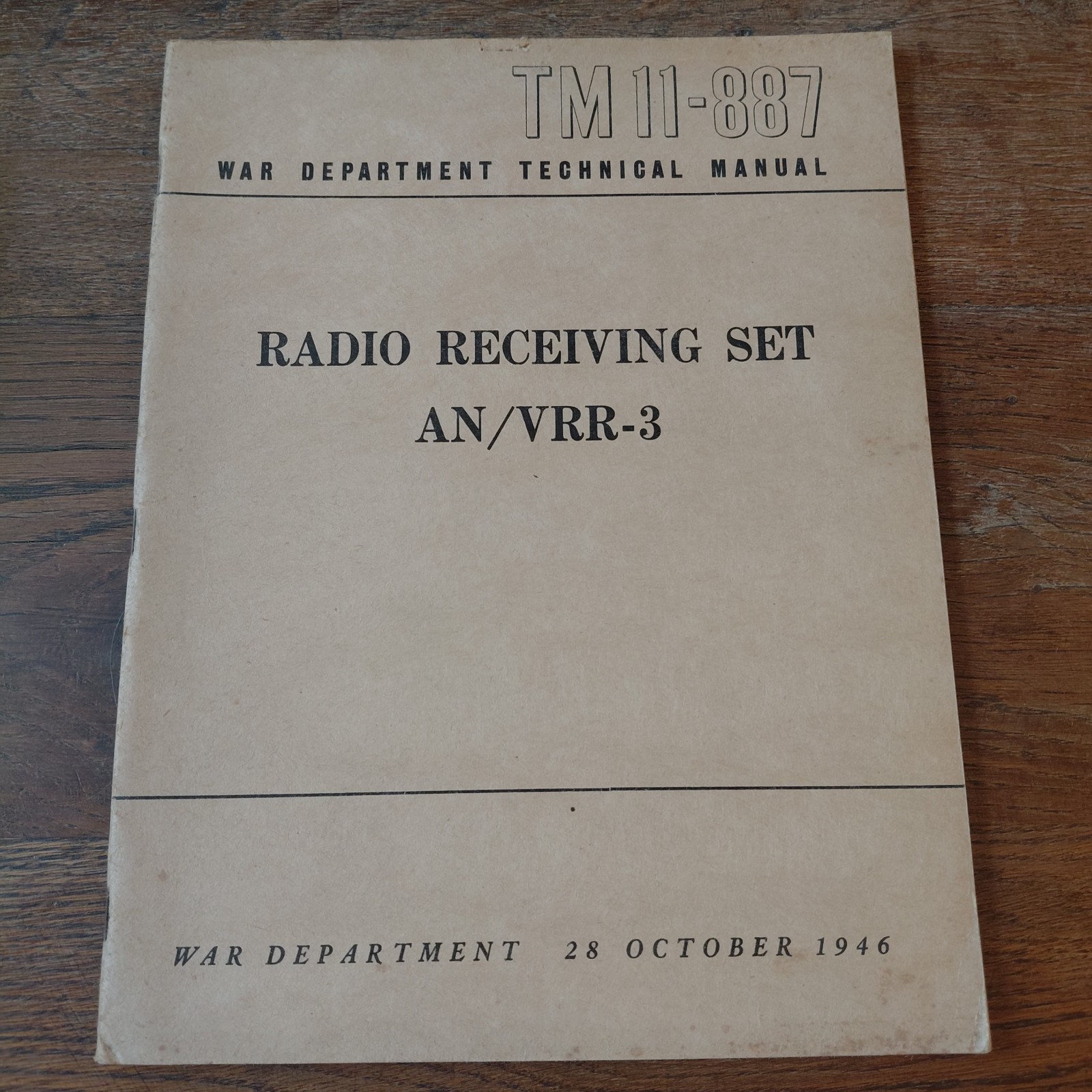 Vintage 1946 War Dept Technical Manual TM 11-887 Radio Receiving Set AN/VRR-3 Vintage 1946 War Dept Technical Manual TM 11-887 Radio Receiving Set AN/VRR-3