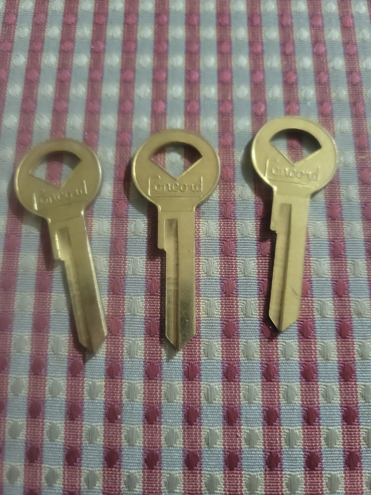 Vintage NOS Concord Brass Key Blanks 59E USA Pin Tumbler Lock Uncut Lot of 3 Vintage NOS Concord Brass Key Blanks 59E USA Pin Tumbler Lock Uncut Lot of 3