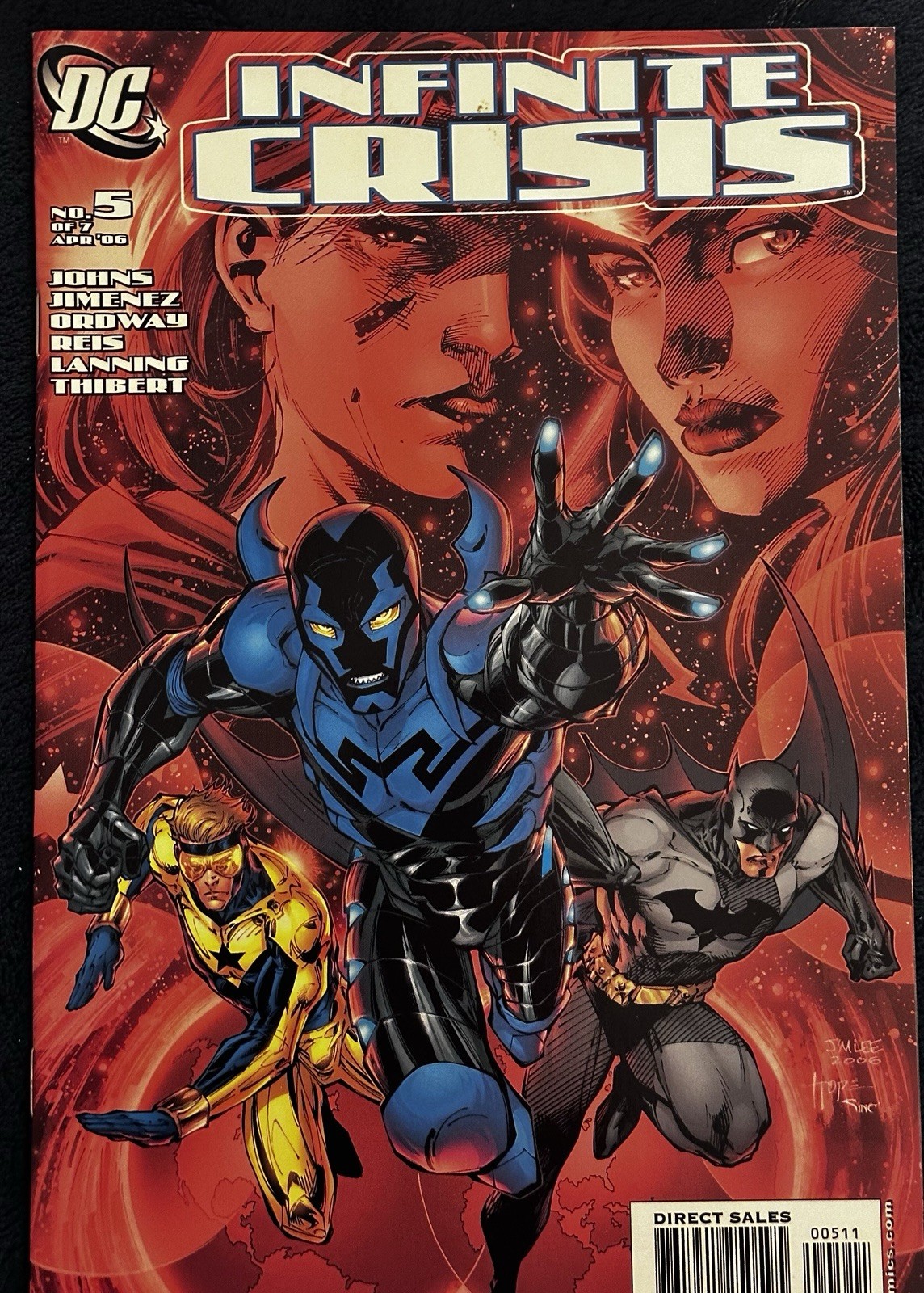 DC Comics Infinite Crisis #5 CGC NM/M 9.8 White Pages First New Blue Beetle DC Comics Infinite Crisis #5 CGC NM/M 9.8 White Pages First New Blue Beetle