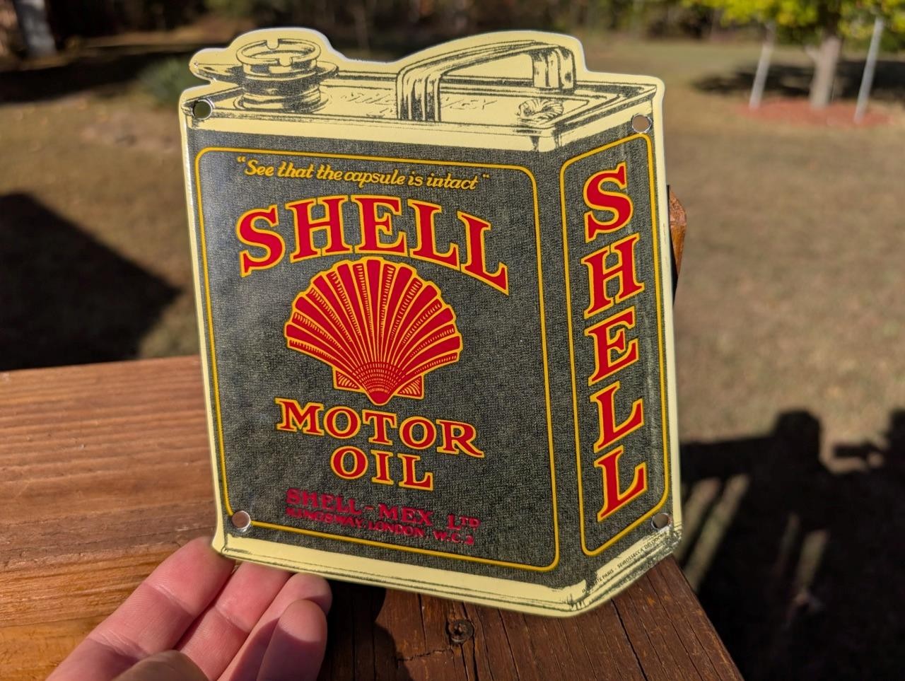 HEAVY PORCELAIN SHELL MOTOR OIL SHELL MEX CAN SIGN DIE CUT OLD METAL CAN SIGN HEAVY PORCELAIN SHELL MOTOR OIL SHELL MEX CAN SIGN DIE CUT OLD METAL CAN SIGN