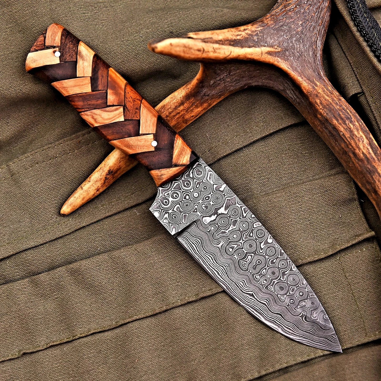 Handmade Hunting Knife Wood Handle