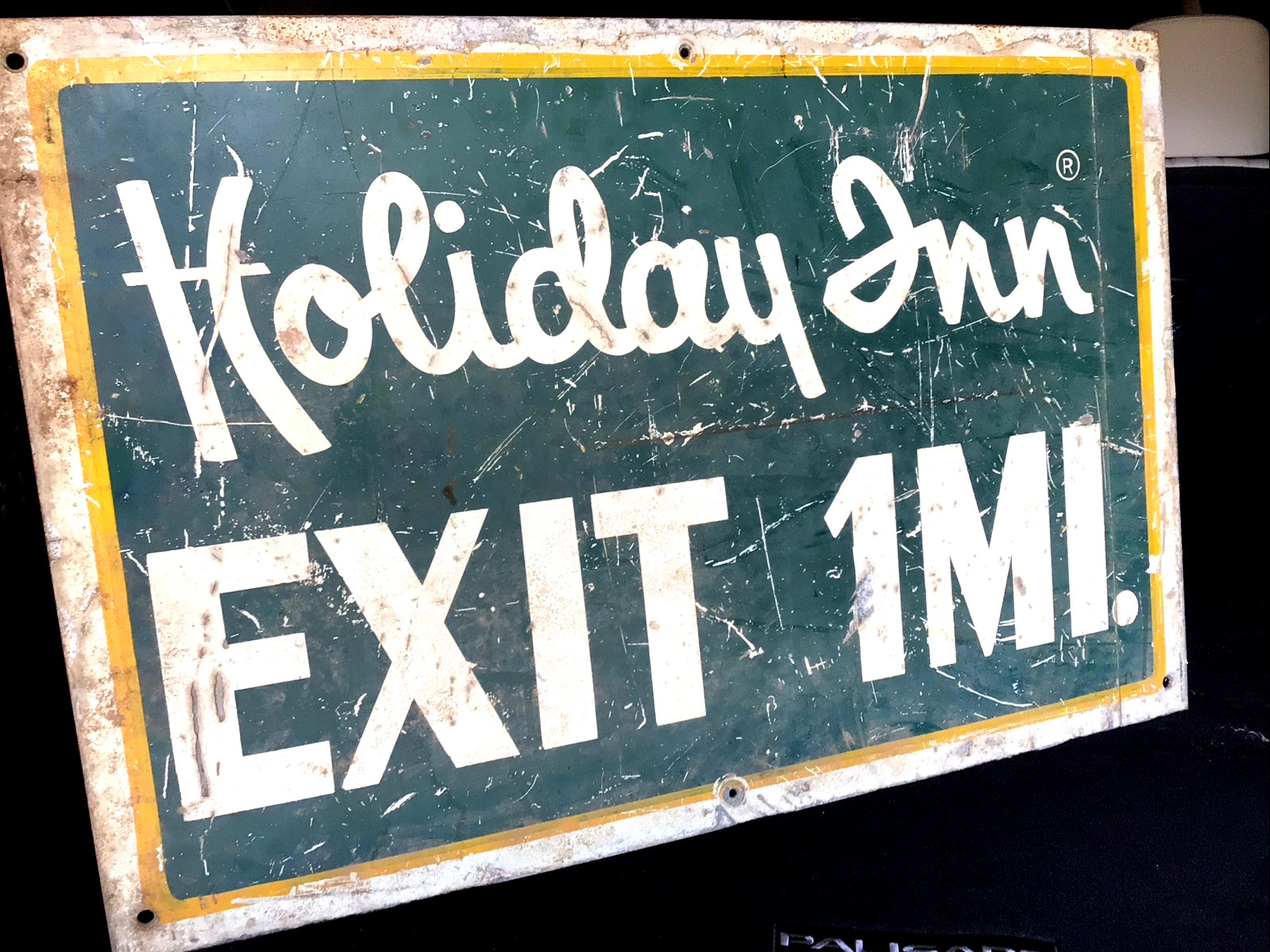 AMAZING EXTRA LARGE 3'X2' HOLIDAY INN ORIGINAL FREEWAY SIGN HWY 101 MID CENTURY AMAZING EXTRA LARGE 3'X2' HOLIDAY INN ORIGINAL FREEWAY SIGN HWY 101 MID CENTURY