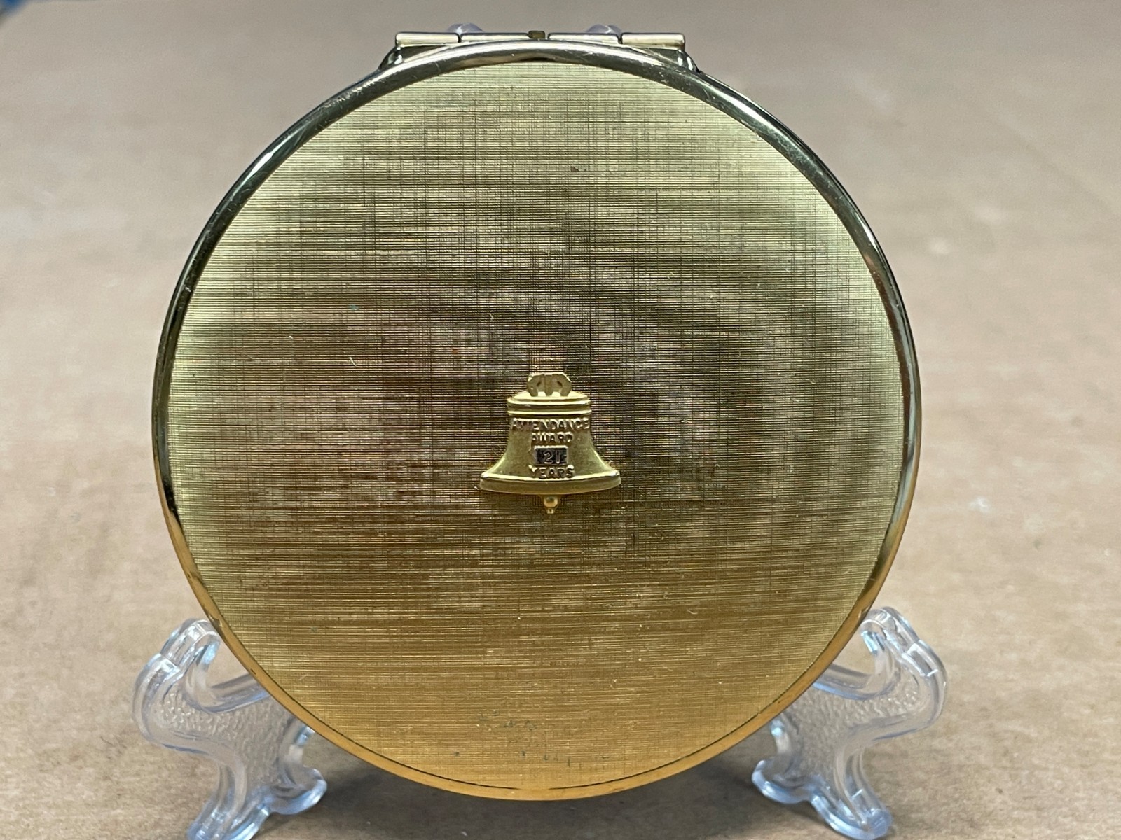 Vintage Rare "Bell South 21 Year Attendance Award Design" Stratton Compact Vintage Rare "Bell South 21 Year Attendance Award Design" Stratton Compact